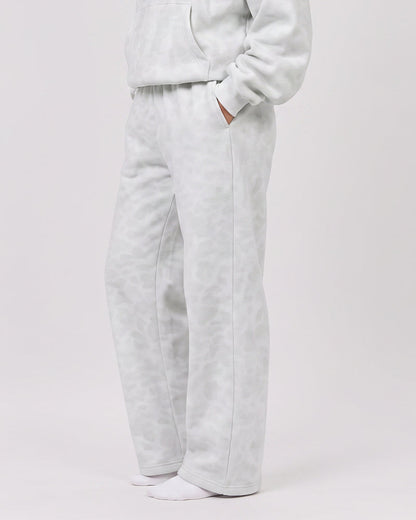 Minimalist Straight-Leg Stretch Sweatpants